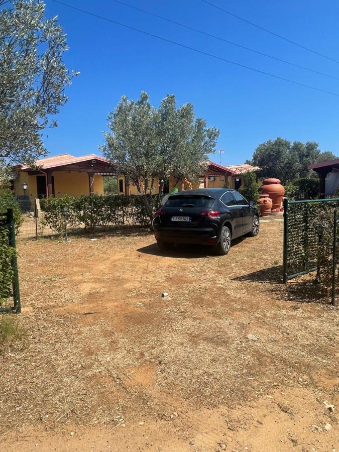 Casa Malo' Villa Ovile la Marinella ภายนอก รูปภาพ